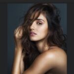 Disha Patani Instagram - Picture @rahuljhangiani makeup @flaviagiumua hair @marcepedrozo styling @pranavhamal ❤️❤️❤️