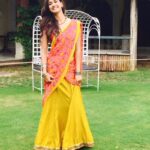 Disha Patani Instagram - Indian girl 😜💪🏻😊