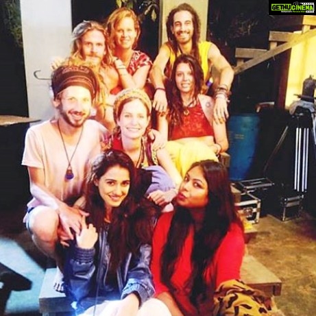 Disha Patani Instagram - Late night shoots with the perfect group ❤️