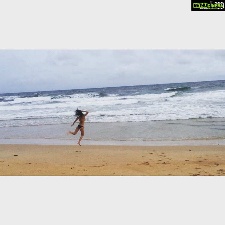 Disha Patani Instagram - When you see the beach 😝😝😝😝😝. yahoooooo
