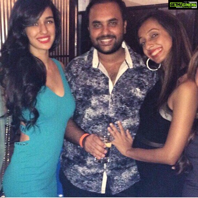 Disha Patani Instagram - Happy b'day @tranceferred ! God bless you 😘😘
