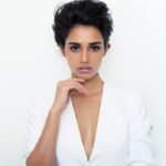 Disha Patani Instagram - Photo by @claudioweyll makeup and hair by @marcepedrozo !! My two very favourite men !! Thank you 😊😊😊
