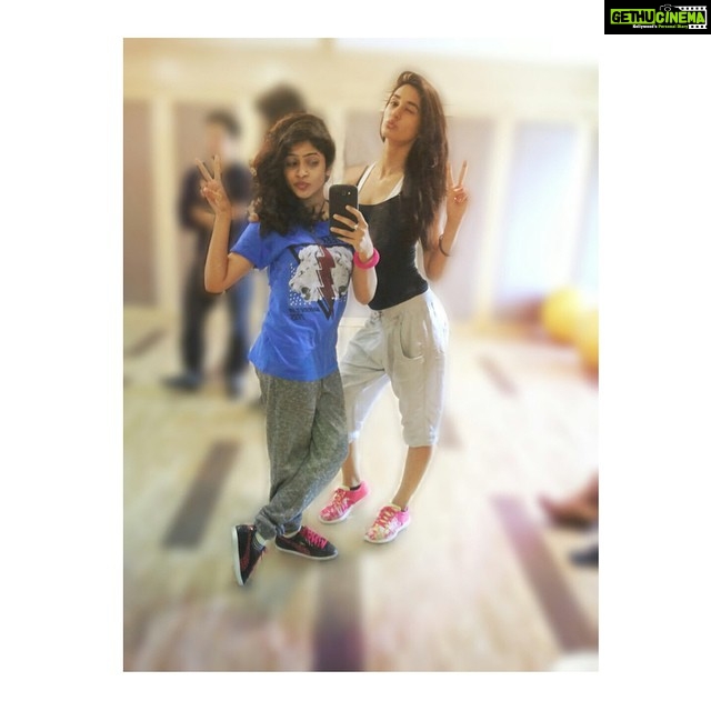 Disha Patani Instagram - My chhota bomb, she just kills it! Love you zuiii 😘😘😘