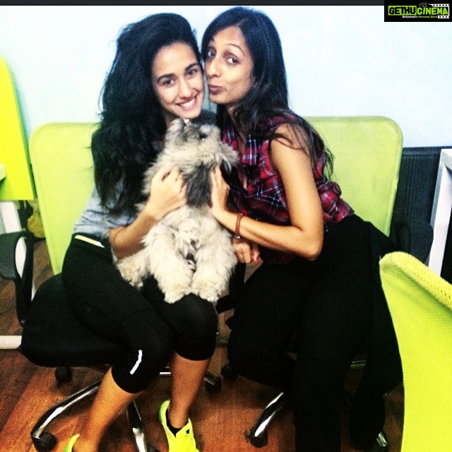 Disha Patani Instagram - We are family 😍😍 @preity1411 love you sister! My cutie jerry 😍😍 love of my life