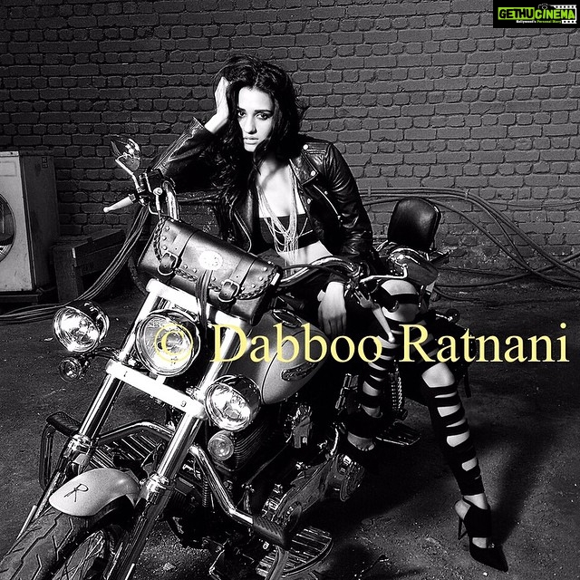 Disha Patani Instagram - Thank you daboo 😊😊