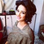 Disha Patani Instagram – Ye haat mujhko dede thakur 😜 #chilled #shoot #hairdo 😍