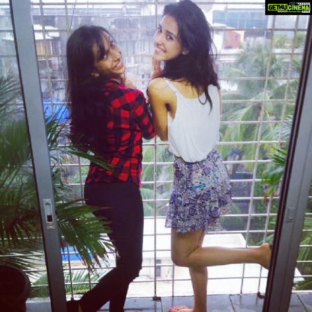 Disha Patani Instagram - Preetuuuuđ#rain#window#fun#love#kiddozzz#toabh#agency#