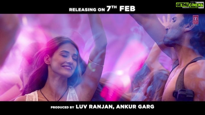 Disha Patani Instagram - Love⤠+ Adventure𤩠= #Humraah Song out now: Link in bio! #Malang @anilskapoor @adityaroykapur @khemster2 @mohitsuri @sachettandonofficial @kunaalvermaa #TheFusionProject #LuvRanjan @gargankur82 @bhushankumar @jayshewakramani @luv_films @tseries.official @tseriesfilms @malangfilm