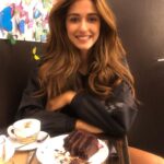 Disha Patani Instagram - When i see chocolate 😍