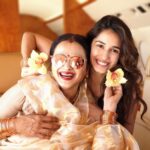 Disha Patani Instagram – With the most beautiful soul rekha mam❤️ so beautiful in and out🤗 @siddharth.mahadevan @subhransu.biswal ❤️