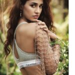 Disha Patani Instagram - 🌸 @cosmoindia