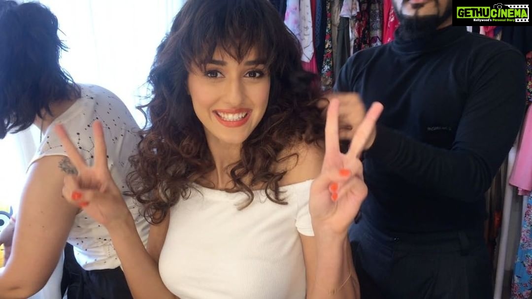 Disha Patani Instagram - #BTS it was lovely being the showstopper for @labelritukumar ❤️ #throwbackthursday #lakmefashionweek