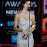 Disha Patani Instagram - My iifa moment #bestdebutant 🙏🏻❤️ thank you @iifa