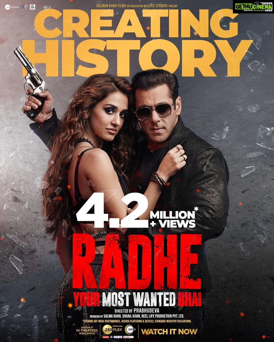 Disha Patani Instagram - Eid Mubarak Everyone.. Radhe Creates History & becomes the most watched film on Day 1. Thank you for making our film a true phenomenon. Grateful for the immense love. π #EidRadheKi @beingsalmankhan @apnabhidu @randeephooda @prabhudevaofficial @skfilmsofficial @zeestudiosofficial @sohailkhanofficial @atulreellife @reellifeproduction @ZeeMusicCompany @ZeeplexOfficial @Zee5