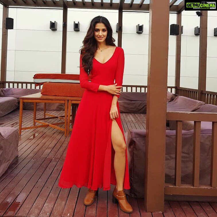 Disha Patani Instagram - M&h @marcepedrozo styling @aasthasharma612 ❤️❤️