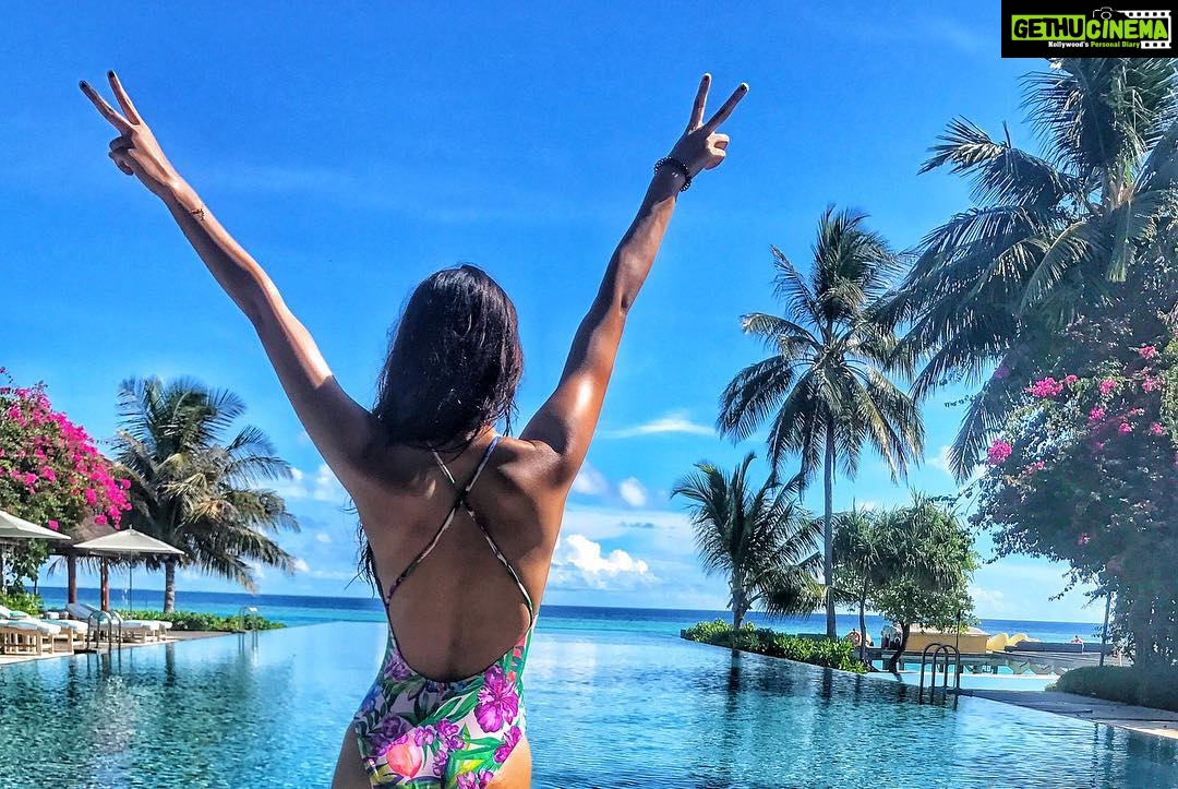 Disha Patani Instagram - Take me to the sea❤️🐟🐟