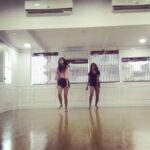 Disha Patani Instagram - Choreography @yanismarshall dancing with my pro @dimplevganguly ❤️❤️❤️ other two videos from the series coming soon #beyonce❤️