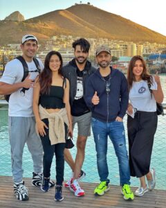 Divyanka Tripathi Instagram - #TouristyWhileShooting

(PS: Removed masks only for pics and shoot. We are in a Bio-bubble...staying as safe as possible)😊♥️

#KKK11 @colorstv