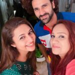 Divyanka Tripathi Instagram – Woh aa gai 😃💃🏻
Surprise ho to aisa…warna na ho!!🤩