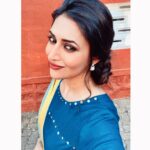 Divyanka Tripathi Instagram - Aren't selfie always the best?
