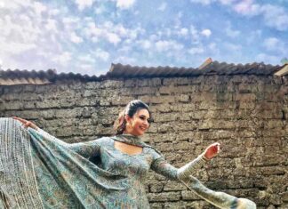 Divyanka Tripathi Instagram - One of those days when you like yourself too much to post only one picture!😜 #CarouselPost Outfit @aachho Styled by @stylingbyvictor @sohail__mughal___ Assisted by @radhika_agrawal475