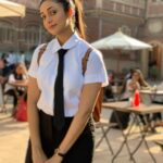 Divyanka Tripathi Instagram – Found this student on my phone from culinary college of Bhopal. 
#ColddLassiAurChickenMasala
#ChefNitya #Nitya