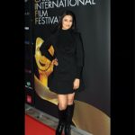 Divyanka Tripathi Instagram - #CardiffFilmFestival My Dhanteras😊♥️ @stylingbyvictor #SohailMughal @saira_sarwar_makeup