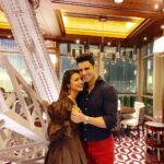 Divyanka Tripathi Instagram - What's so enchanting about Eiffel, that in Paris or Macao, you are compelled to be a romantic. @parisian_macao #BecomeAPartOfParis Eiffel Tower, the Parisian Macao