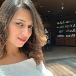 Divyanka Tripathi Instagram – It’s sun shining or its just blessings?
#Unadulterated