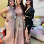 Divyanka Tripathi Instagram - #IndianTellyAwards ready! With my beautiful shoot neighbors. 😍