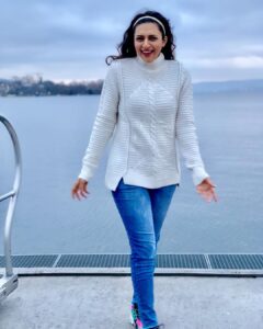 Divyanka Tripathi Instagram - Monday? So What?! Bring it on!!!
#woollen