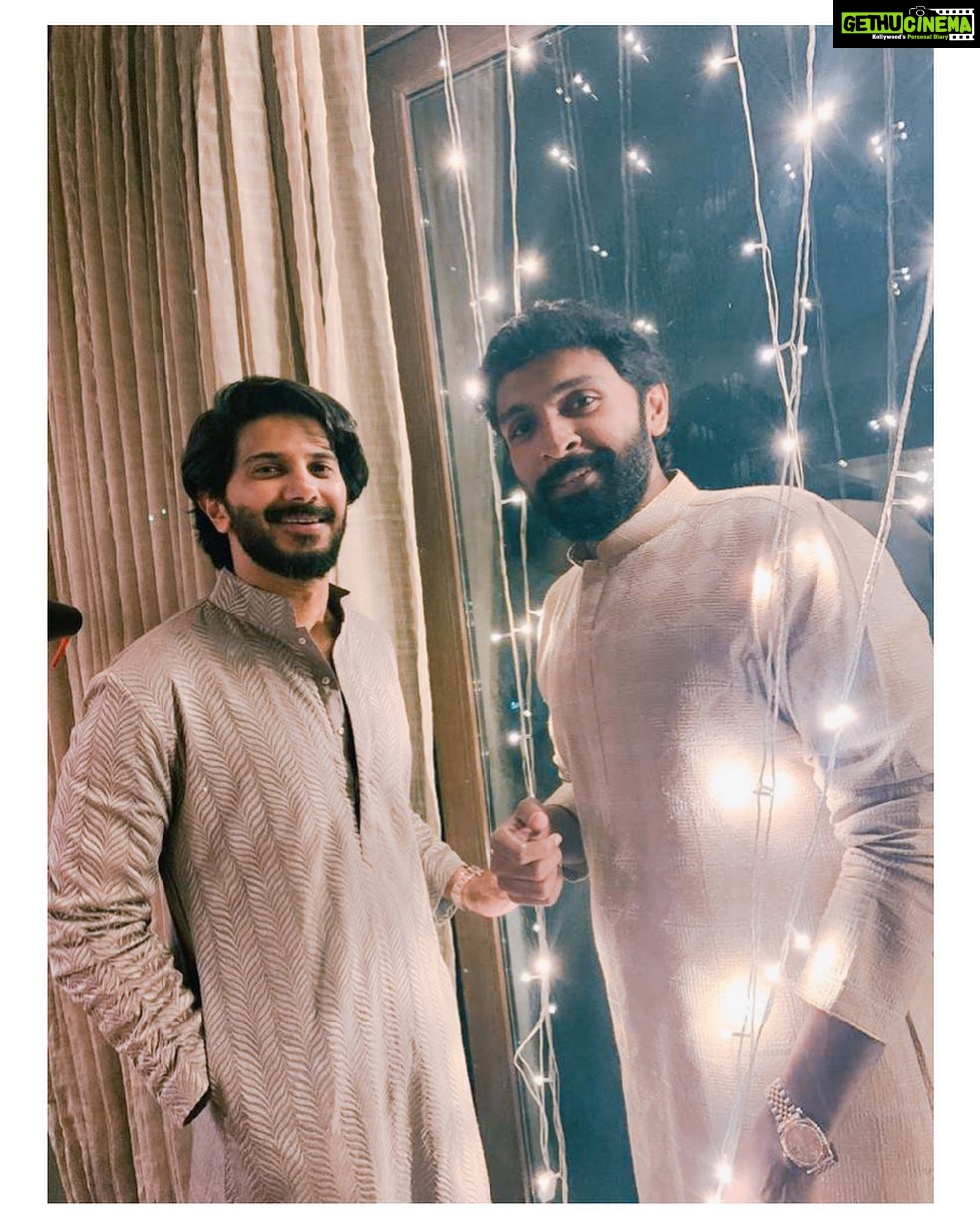 Dulquer Salmaan Instagram - Annai, brother, guru !! Happy birthday Annai ! I know you’re ageing in reverse and are maybe 22-23 today but I still look up to you ! Missed being there on your big day but no matter what you ujju and fam are always in our hearts and prayers ! Love and laughs always. Can’t wait for the next reunion ! Happy birthday again machi ! 😘😘🤗🤗🥳🥳 #viksbday #brother #howwemet #soapboxkathai #stuffoflegend #onourownpaths #sidebyside #hbd #vik #bestestguy