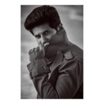 Dulquer Salmaan Instagram - Ahead of the curve ! #maskingmyface #ayearahead #thatbeardowithalenso #trenchcoats #blackandwhites #Throwback #BreakTheChain #FlattenTheCurve #ImStayinHome