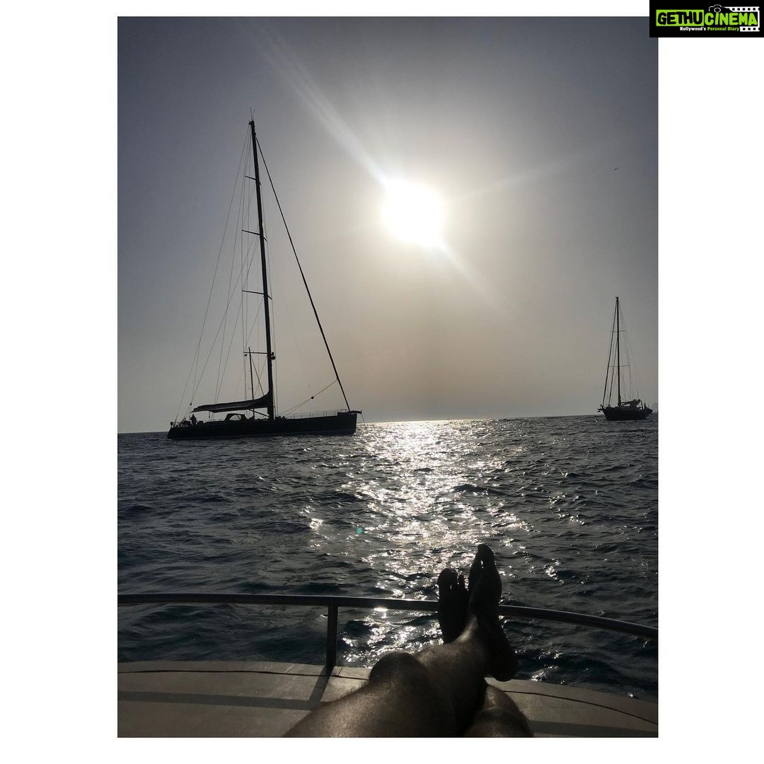 Dulquer Salmaan Instagram - Missing that Ibiza sun ! #throwback #BoysTrip #azurebluewaters #sunkissed #boatlife #greatmusic #finestfood #conversationsonlife #introspection