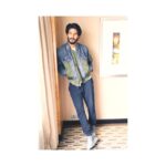 Dulquer Salmaan Instagram - Another one ! #classicdQ #pose #easy #lazy #laidback #justgonnastandhere #shootme Jacket : @levis_in @levis T shirt : @bhaane Tracks : @hm Shoes : @nike Styled by : @abhilashatd Assisted by : @dipteeagarwal
