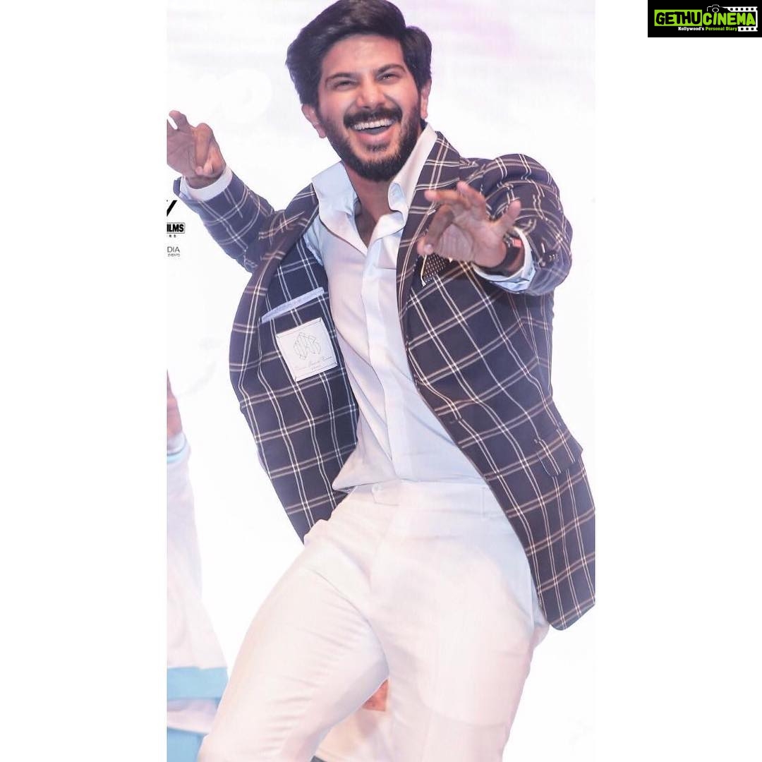Dulquer Salmaan Instagram - @osmanabdulrazak this first pic seems the best way to represent #OAR ! Thank you @worldwidefilmsllc for a great event ! Thank you to the wonderful people of Dubai for all the love you showered on #oruyamandanpremakadha during our music launch ! Also @novocinemas for hosting us at @ibnbattutamall and being so warm and kind ! It was an amazing evening and I had the best time ! đ¸@redxmedia #promos #releaseafterforever #beforehespeakhissuitbespoke #trademarksteps #sonotadancer #audiencesolovely #puttingupwithme