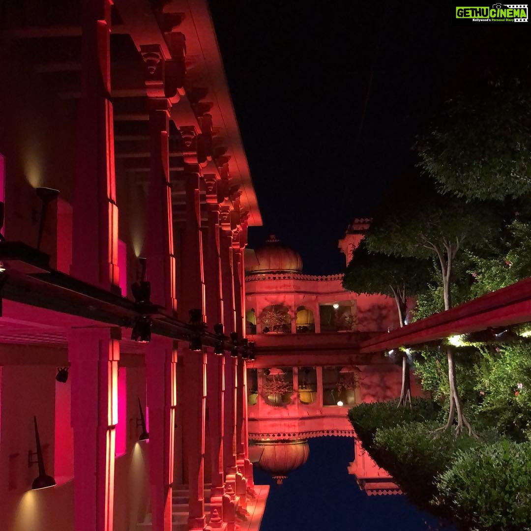 Dulquer Salmaan Instagram - Throwback to one the most stunning weddings at possibly the best venue ever ! #throwback #epic #udaipur #nofilter #neverabadframe