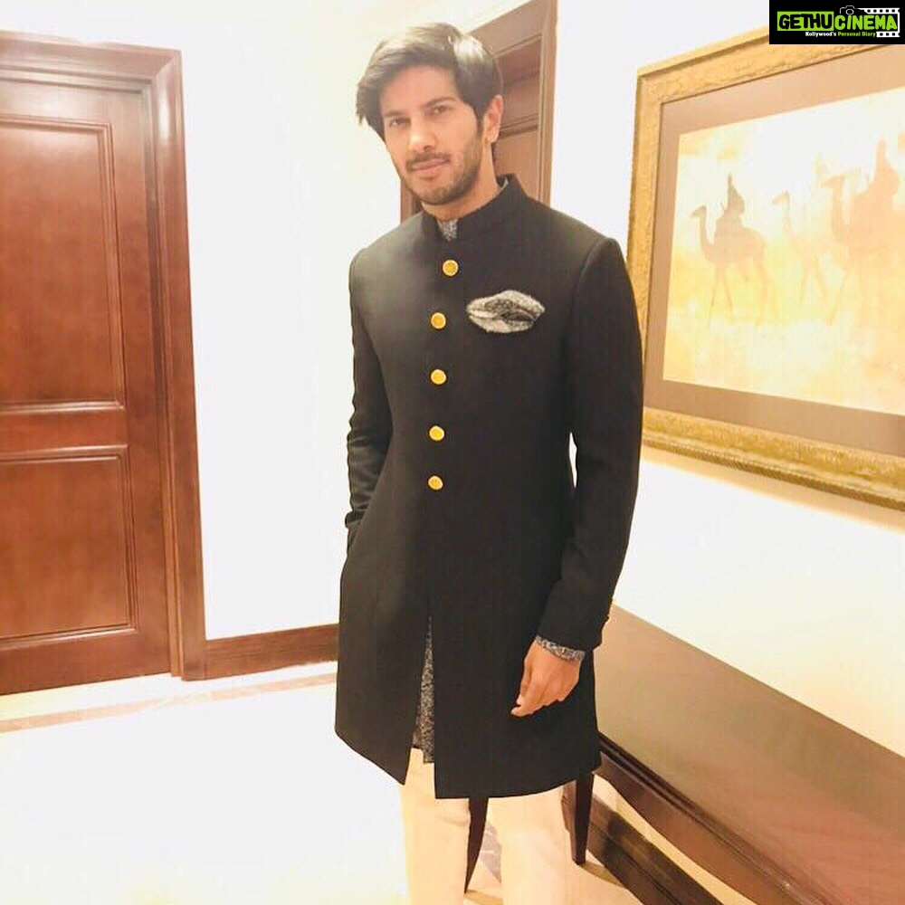 Dulquer Salmaan Instagram - Thank you #YuvaAwards2017 for my Best Actor Award !! It was even more special cause I got my award from someone I've known and adored my whole life, my beloved Innocent uncle. Someone who has managed to put a smile on the world day in and day out ! Love respect and gratitude to all my filmmakers and team members for making these movies and subsequent awards possible. Lots of love to everyone in Doha for all the love and positivity. Many thanks to the organisers and congrats to all other award winners ! My perfect bespoke outfit courtesy the gentleman outfitter @osmanabdulrazak and his ever growing brand @gabbana.life #Yuva2017 #Doha #feltsmance #blessed #winning #grateful #workharder