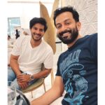 Dulquer Salmaan Instagram - Wishing you the happiest birthday P ! We so cherish having you sups and ally in our lives. May this be another fabulous year for you. In both films and quality time with the girls. Love and prayers always. @therealprithvi 📸 @supriyamenonprithviraj #happybirthdayP #superstar #brother #goodtimesalways #missedthebirthdaybash #waitingtohangout