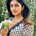 Eesha Rebba Instagram - 🌸🌸 anyone?? #eesharebba