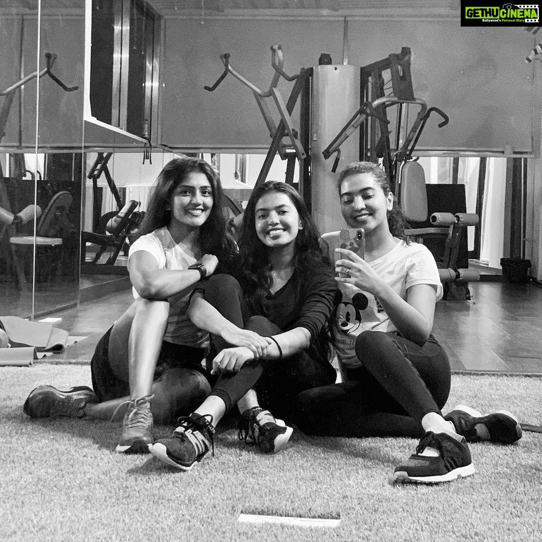 Eesha Rebba Instagram - #challengeaccepted ❤️ To all the strong women out there. You’re beautiful in every single way, let’s embrace the world with hopes and the world will smile back at you❤️💪🏻 Thank you @swethakakarlapudi @surofficial @anuemmanuel @shivani_rajashekar1 @shivathmikar #womensupportingwomen #womenempowerment