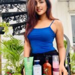 Eesha Rebba Instagram - 💙 Monsoons are round the corner!! I m all here to prep my skin by following a regimen that leaves my skin nourished and smelling good. I got my hands on my favourite fragrance brand @bathandbodyworksindia from their online store and there is no better time to stock up on your must have essentials. An array of products like body lotion, body mist, body cream, shower gel etc. to choose from, Bath and Body Works will definitely leave us smelling amazing this monsoon. Here is a discount code BBW01 that will give you additional 5% off on your purchase. Valid till 30th June.#bathandbodyworksindia #Smell Happy #feelhappy