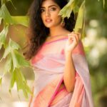 Eesha Rebba Instagram – 🌸

.

Costumes – @ivalinmabia 
Photographer – @camerasenthil
Makeup – @anjusartistry
Shoot organized by @rrajeshananda