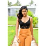 Eesha Rebba Instagram – Always remember you are unique, just like everyone else.🤟🏻
.
📸 @amitagarwalphotography 
Makeup and hair :  @tejalmahambre_official