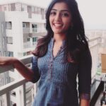 Eesha Rebba Instagram - sorry guys for the bad network . was really fun interacting with you guys. love you all so much. promise to come live as many times as possible and talk to you guys. mee Andhariki entha Thanks chepina thakuve , its only because of u guys whatever im today. Grateful 🙏 . will strive to do more movies ,different roles to entertain you people. Prematho mee teluguammayi Eesha Rebba😊