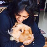 Eesha Rebba Instagram – Good Morning 😘 #petlover #goldenretriever #eesharebba #eesha #donna #dogs_of_instagram #doglover #tollywood #actress #tollywoodactress #tollywoodheroine #telugucinema #teluguactress #amithumi #darshakudu #indiancinema #yourseesha #insta_celebrities_official #celebrityhoodofficial #tollywoodqueen #insta_dogs