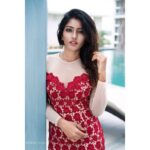 Eesha Rebba Instagram – PASSION IN RED ❤ LOVE this one❤ @shaktismaran 😍 styled by : Neelima 😍
 #tollywoodactress #eesha #eesharebba #celebrityhoodofficial #insta_celebrities_official #tollywood #actress #yourseesha #photography #tollywoodqueen #tollywoodactor #reddress #perfection