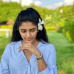 Eesha Rebba Instagram – I prefer to be crazy and happy rather than normal and bitter 🤓💙. 

#eesharebba