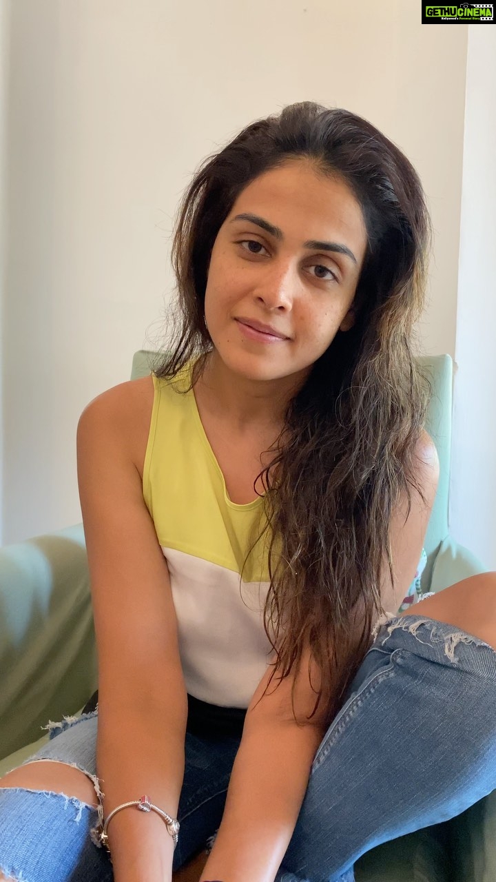 Genelia D'Souza Instagram - Just yesterday when my kids came and hugged me for Mother’s Day, A thought passed through my mind of all those mums and kids who are Covid positive and couldn’t really celebrate it.. I don’t know what to say except I feel you, I have had Covid and so have my kids, hence I wanted you to know, that we are all in this together and god willing we will fight Corona and beat it soon..till then #vaccinate #MaskUp #Sanitise #Besafe