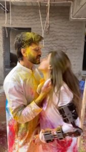Genelia D'Souza Instagram - Find your own way to make festivals special (following all Covid restrictions)- even if it’s small and intimate, it’s the spirit that counts 
Happy Holi 💚💚💚